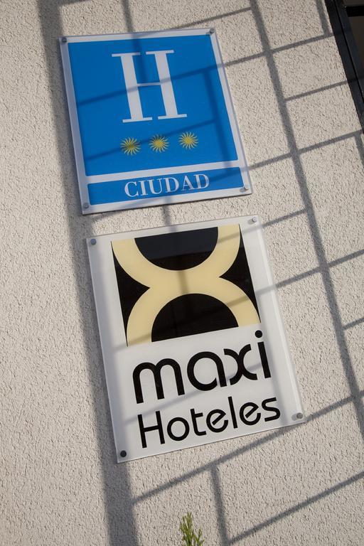 โรงแรมเอ็นเอส อัลโบลุต อัลโบโลเต ภายนอก รูปภาพ